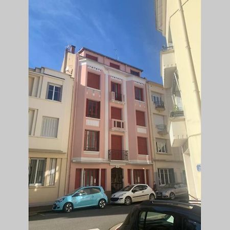 Vichy Cocoon Appartements Exterior foto